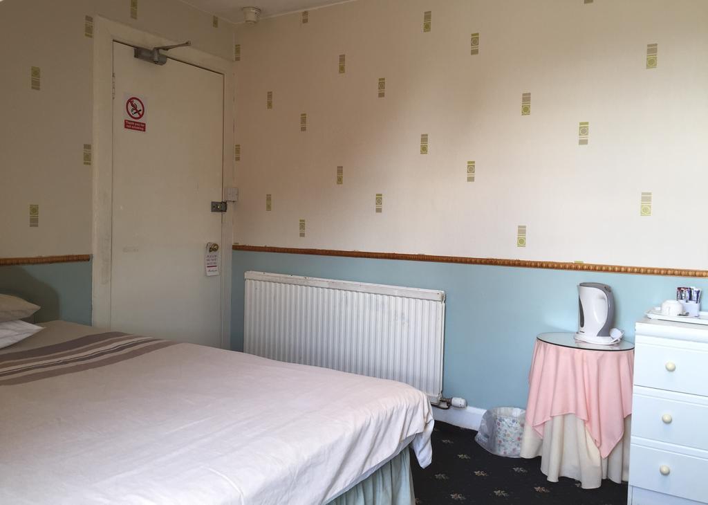 אדינבורו Hermitage Guest House מראה חיצוני תמונה