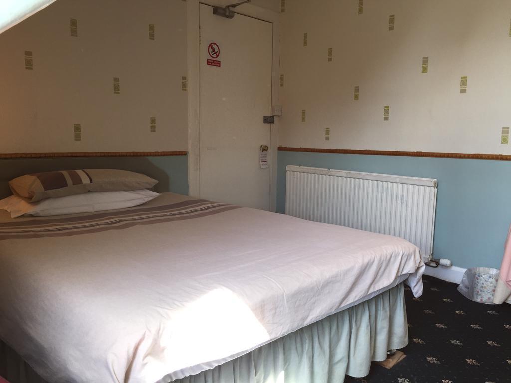 אדינבורו Hermitage Guest House מראה חיצוני תמונה