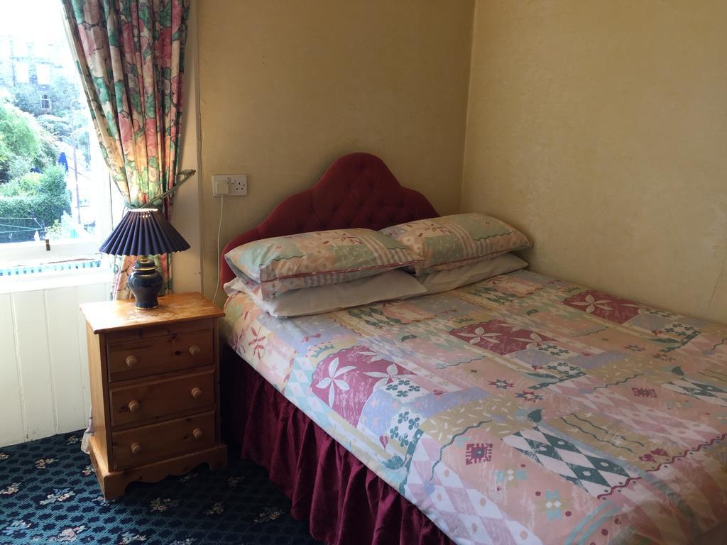 אדינבורו Hermitage Guest House מראה חיצוני תמונה